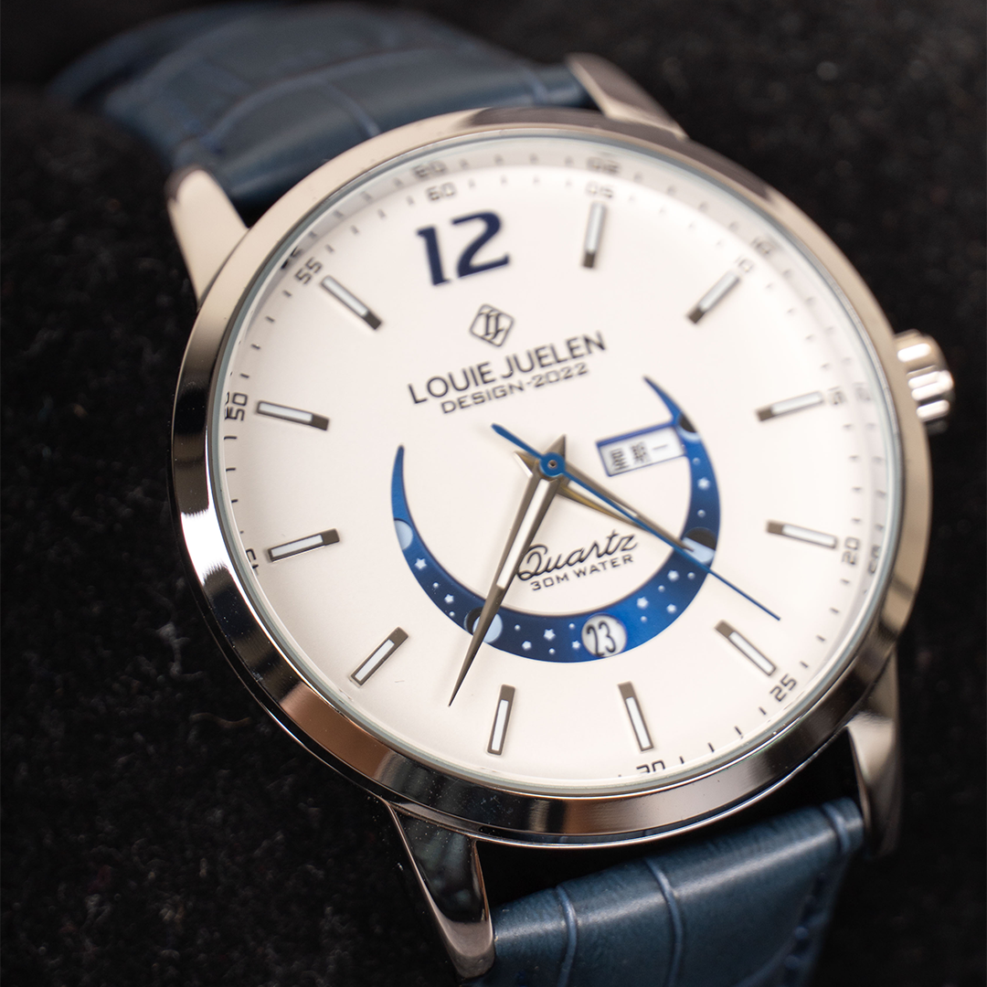 Montre Élégante avec Phases Lunaires