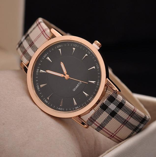 Montre Classique de Mode